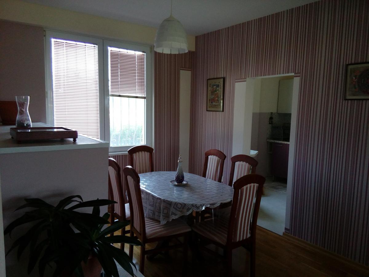 Green Villa Rodna Скопье Экстерьер фото